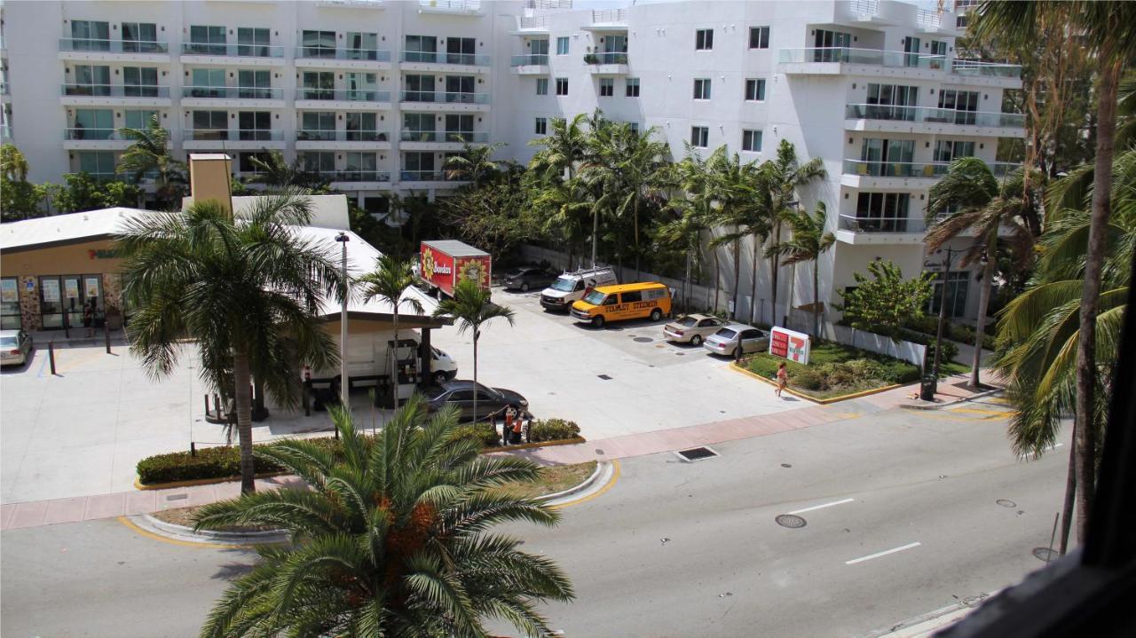 Oceanfront Studio Miami Beach Aparthotel Exterior photo